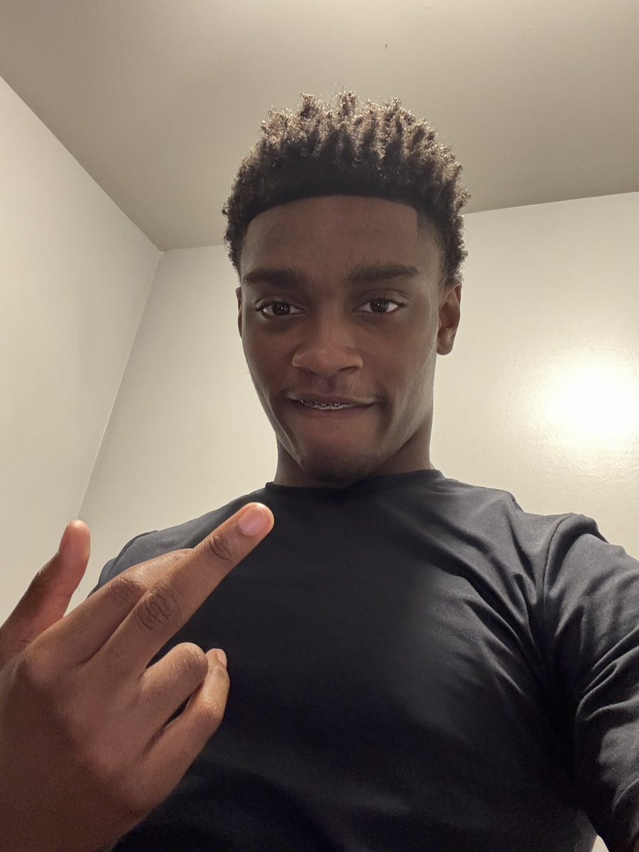 mardadon0's tweet image. #waddup