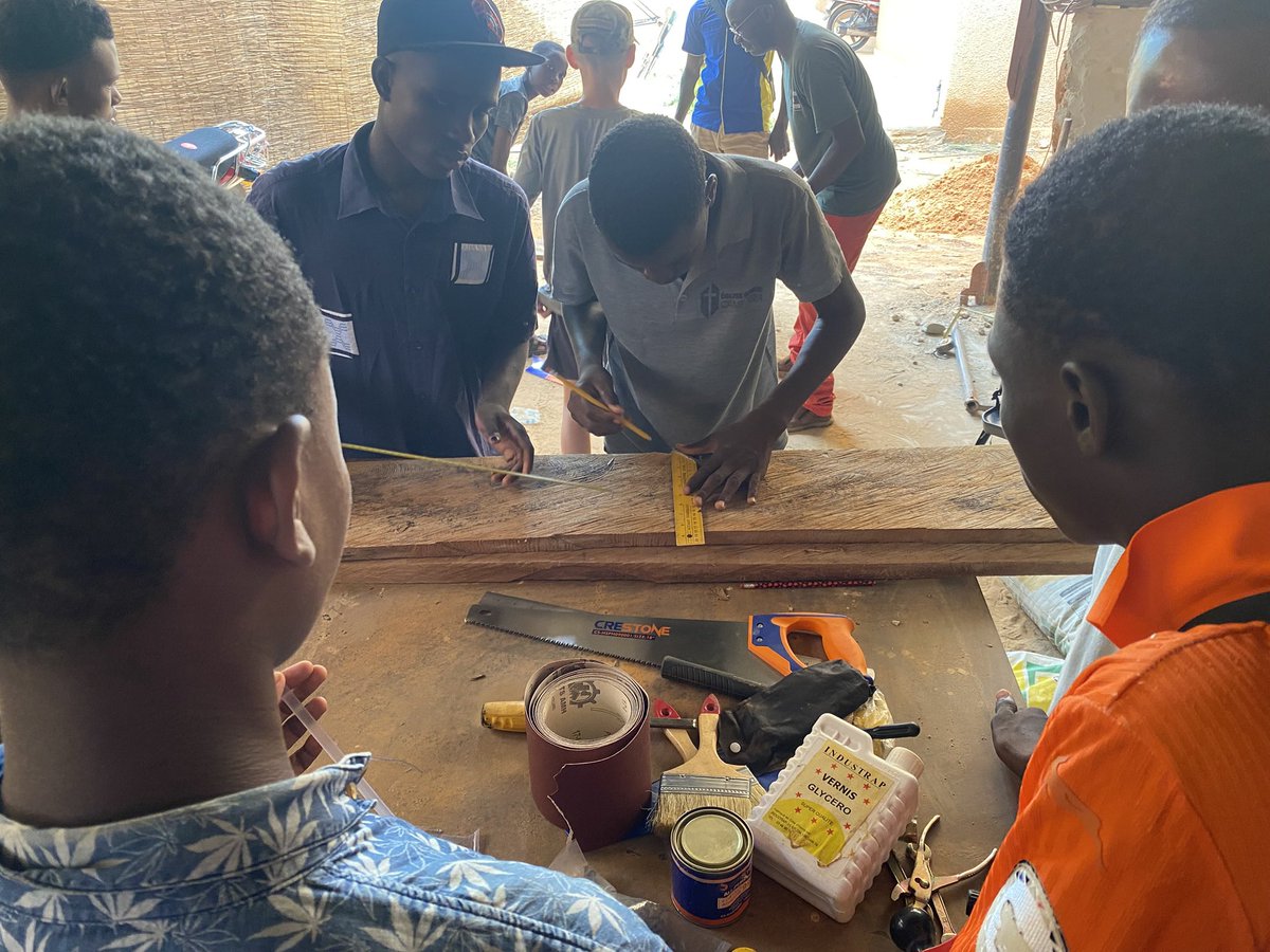 Mark Phillips tweet media