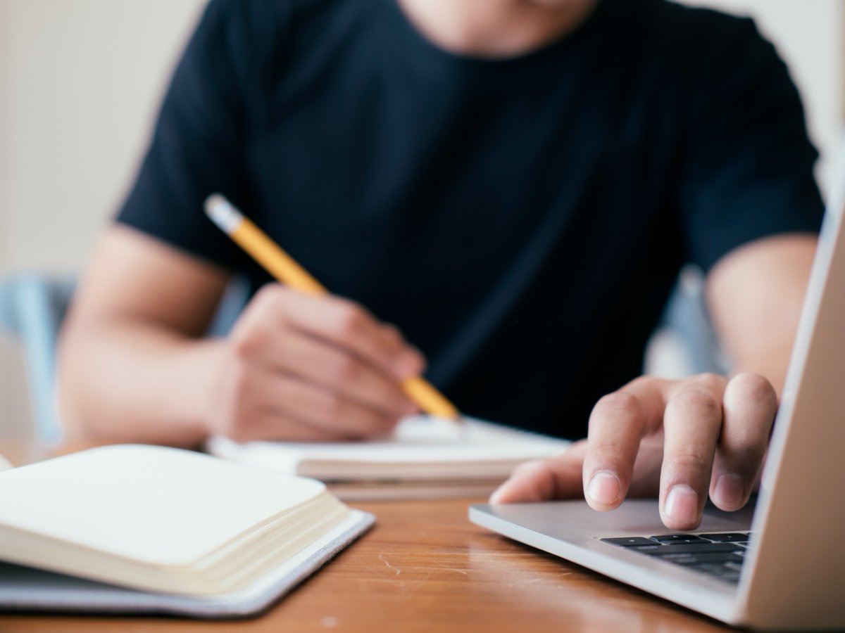 Getting your Minor Work Permit is simple! 
✔️Secure a job offer.
✔️ Download the application at com.ohio.gov/MinorWorkPermit
✔️ Complete the application &amp; have it signed by a parent or guardian
✔️ Have your school district approve the permit application