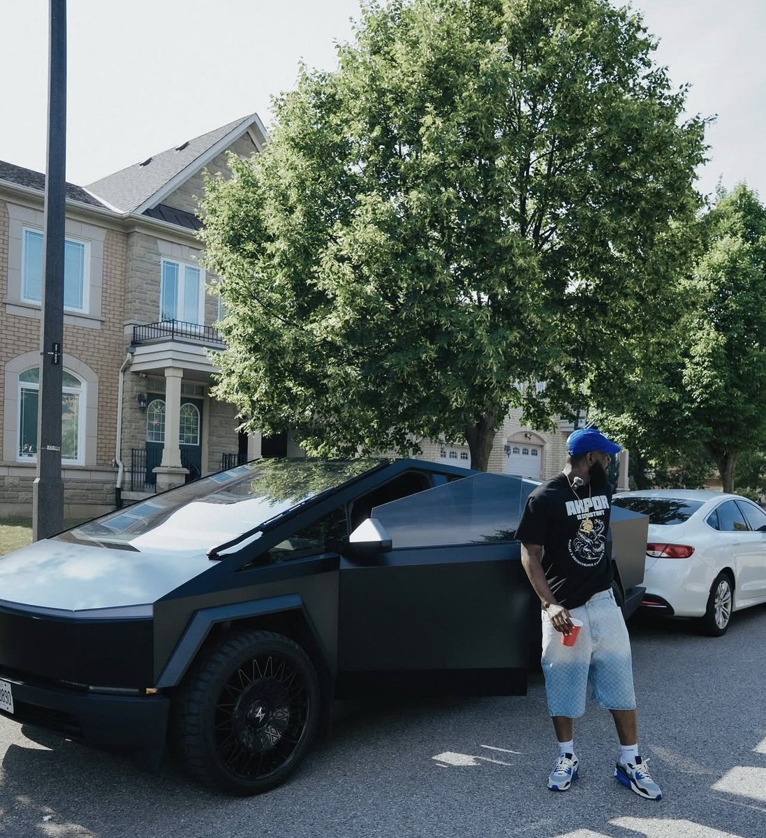 Odumodu Blvck joins the  Tesla Truck 🛻 family.