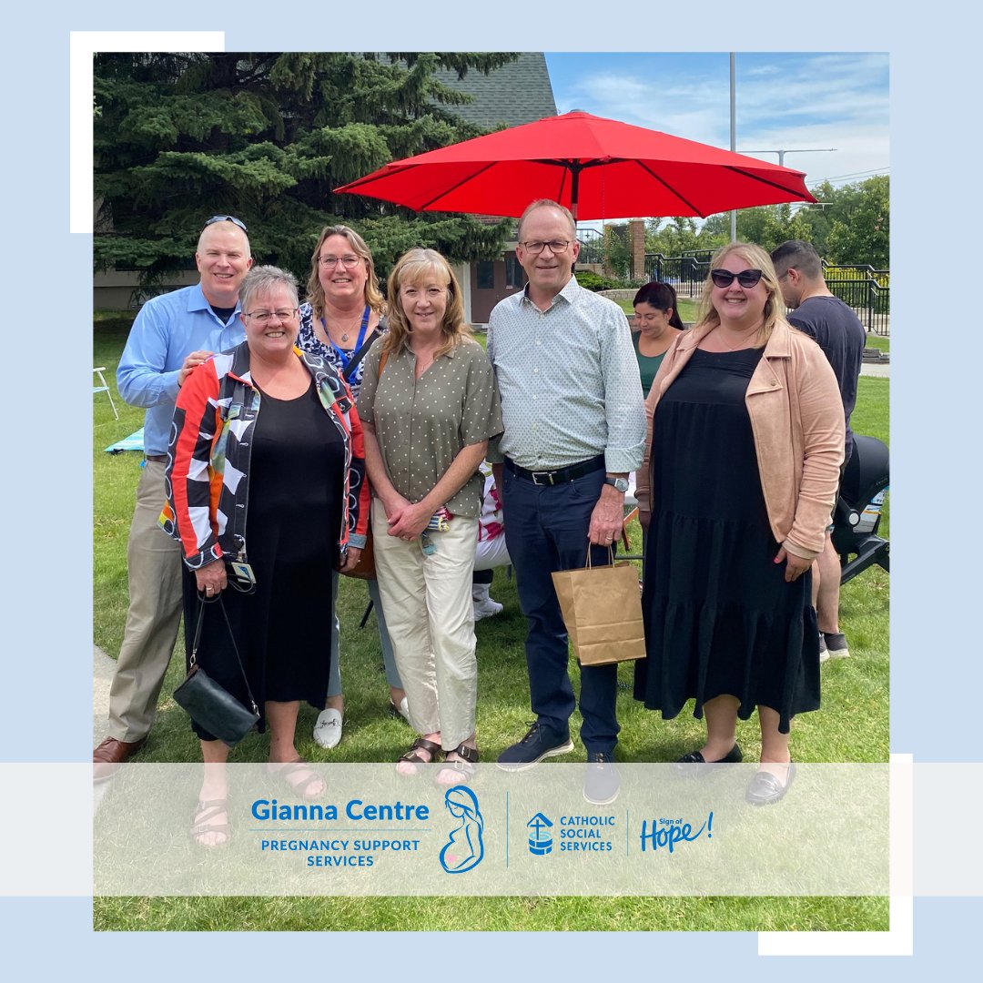 MarketatGianna's tweet image. We were thrilled to host Dr. Troy Davies, CEO of Catholic Social Services, and his team during GREEK WEEK at The Market at Gianna! 🎉 Join us Thursdays ‘til Sept 11, 10AM–3PM. Call 780-482-5111 to pre-order lunch! 🌞🌍 #yeglocal #cssalberta #marketatgianna #supportlocal