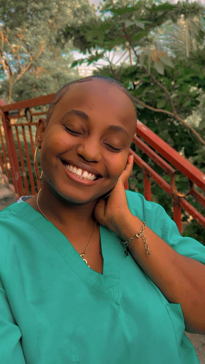 OdiusM's tweet image. Bye bye-bye juillet 😘😘😘😘