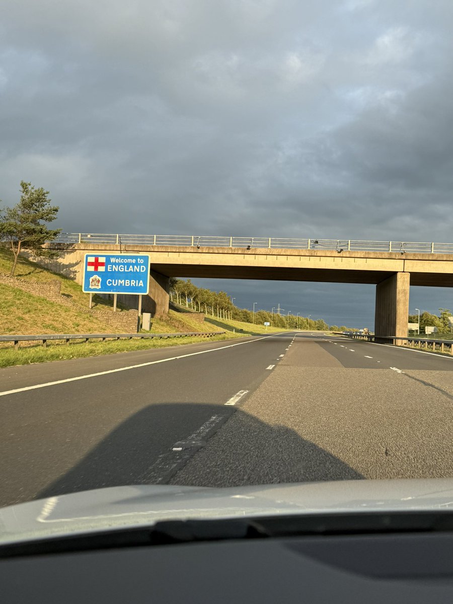 M6 we meet again, for some strange reason it’s become harder to breathe, must be the air quality 😂