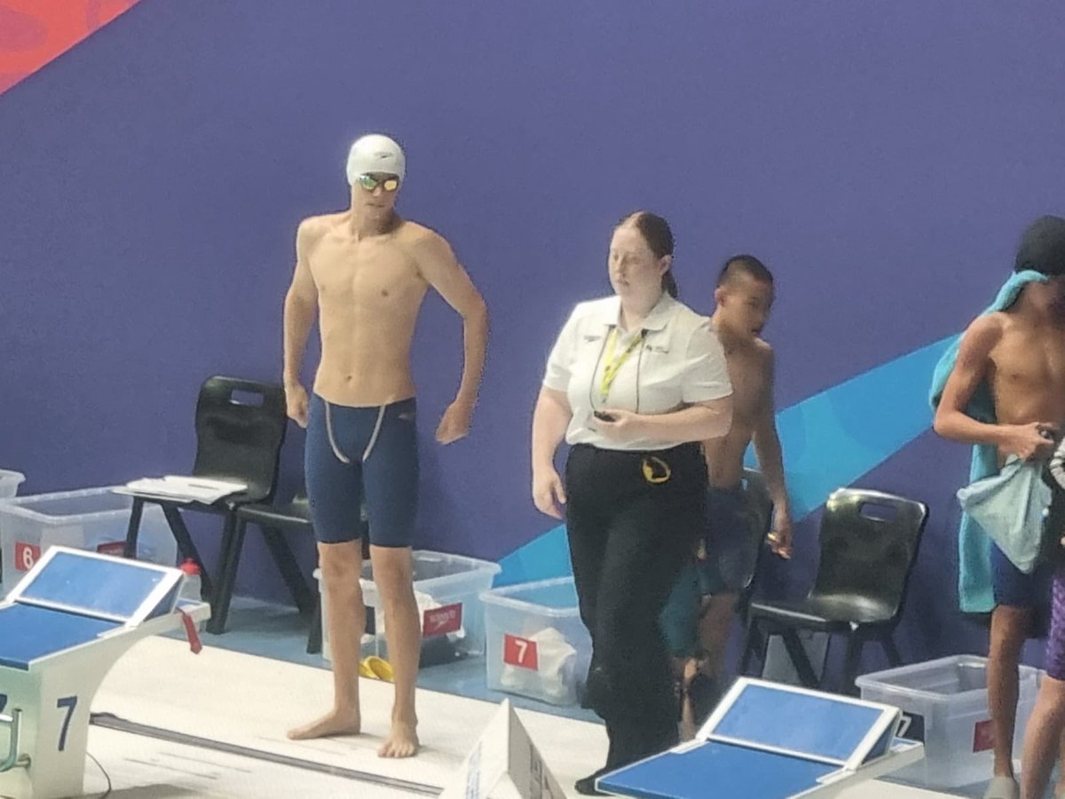 ElthamCollAqua's tweet image. Some action shots of Leo before and after his 100m Freestyle earlier this morning!