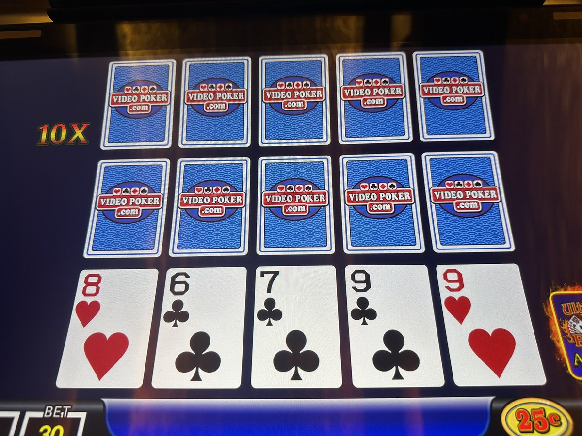 SlotMaps's tweet photo. Ever flag these hands in a session thinking do I go for the open ended straight draw or hold the pair?

Well now you can check them out with our handy SlotMaps chat bot after the session
🎰🤖🎰 https://t.co/yI9F6nXr3g