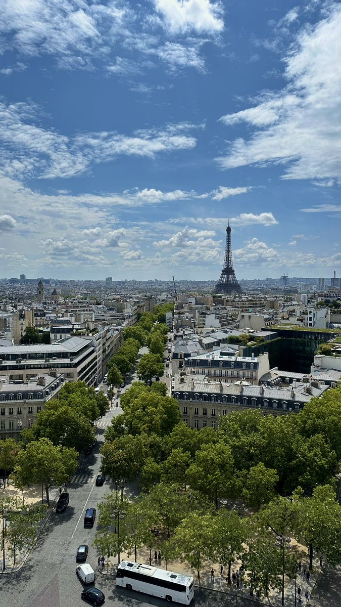 merci la france 🇫🇷