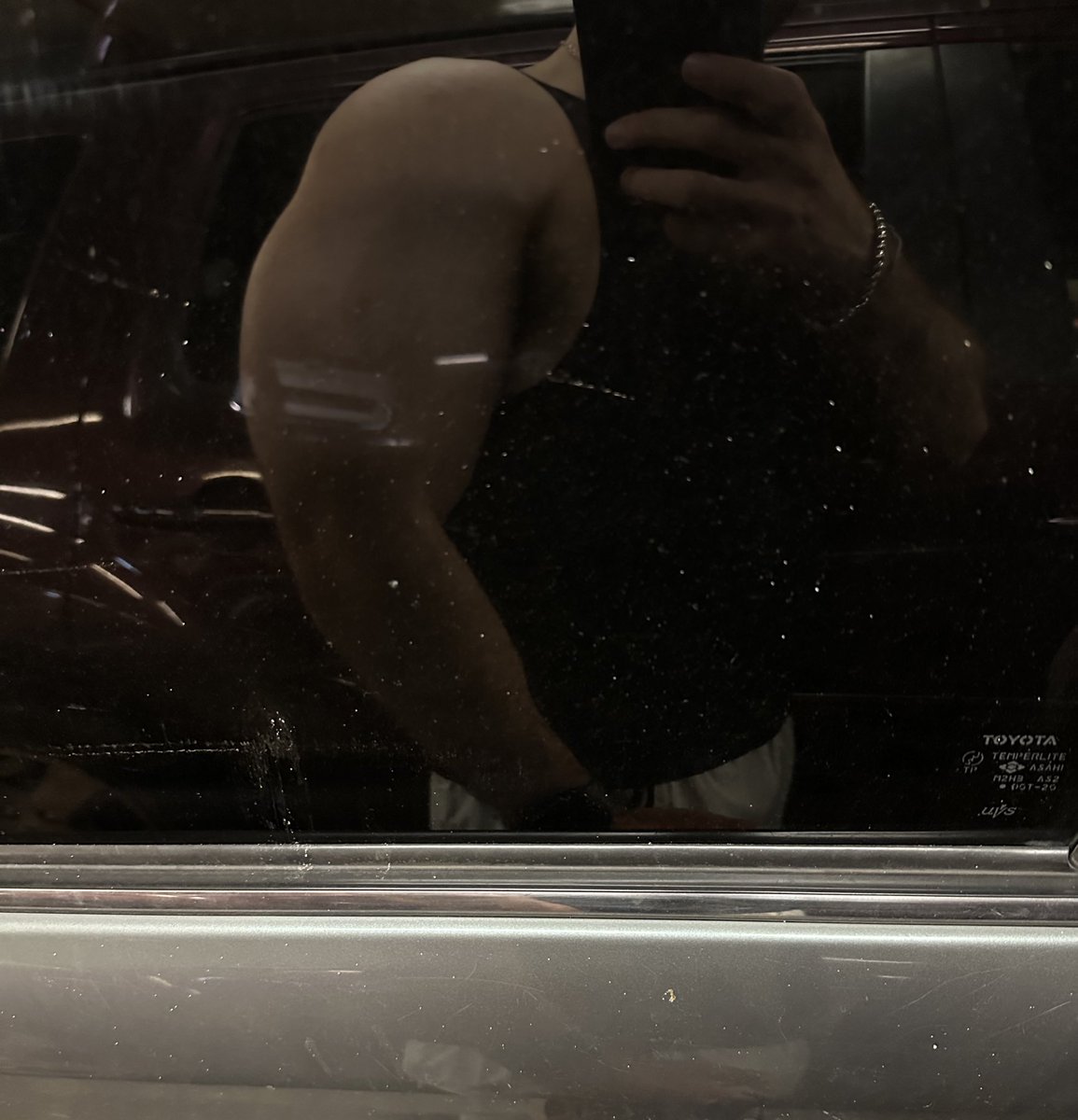 Objects in mirror are bigger than they appear