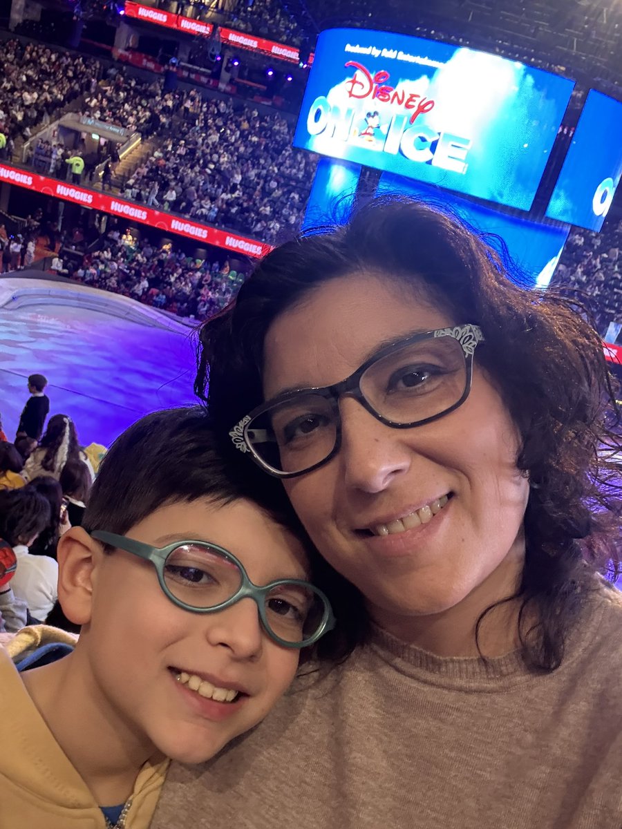Pato_CH's tweet photo. #DisneyOnIce https://t.co/CkHudn4pZl