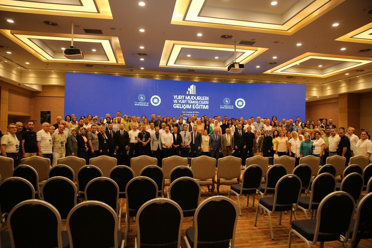 📍Ankara

81 il ve KKTC’den gelen 835 yurt müdürümüzün katılımıyla 6 grup halinde gerçekleşen Yurt Müdürleri ve Yurt Temsilcileri Gelişim Eğitimi tamamlandı.
Eğitimcilere ve katılımcılara teşekkür ediyor,yeni dönemde başarılar diliyoruz.