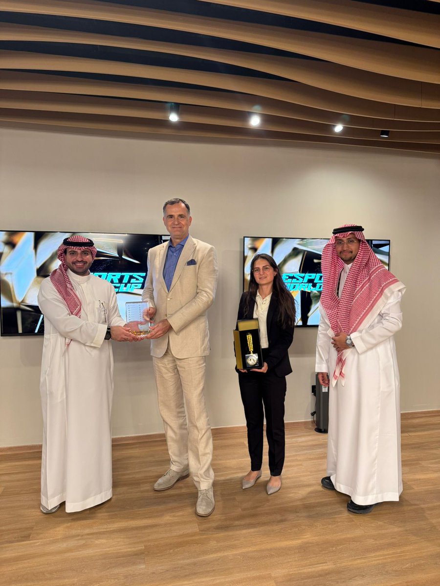 Christophe FARNAUD (@euambgcc) on Twitter photo Inspired by my visit to the Esports World Cup. Great energy and talent on diplay in the heart of Riyadh. Thank you <a href="/EWC_EN/">Esports World Cup</a> for the tour!
سعدت بزيارتي لكأس العالم للرياضات الإلكترونية. طاقة رائعة ومواهب مميزة في قلب الرياض. شكرًا @ewc_ar على الجولة! Inspired by my visit to the Esports World Cup. Great energy and talent on diplay in the heart of Riyadh. Thank you <a href="/EWC_EN/">Esports World Cup</a> for the tour!
سعدت بزيارتي لكأس العالم للرياضات الإلكترونية. طاقة رائعة ومواهب مميزة في قلب الرياض. شكرًا @ewc_ar على الجولة!