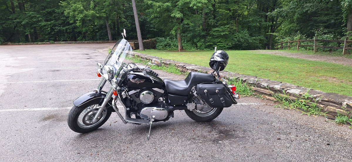 Just got done putting baffles in the short shots on my bike. Took it for a short ride and now I think I will save my hearing for a little longer. It was way too loud, couldn't take that for long rides.