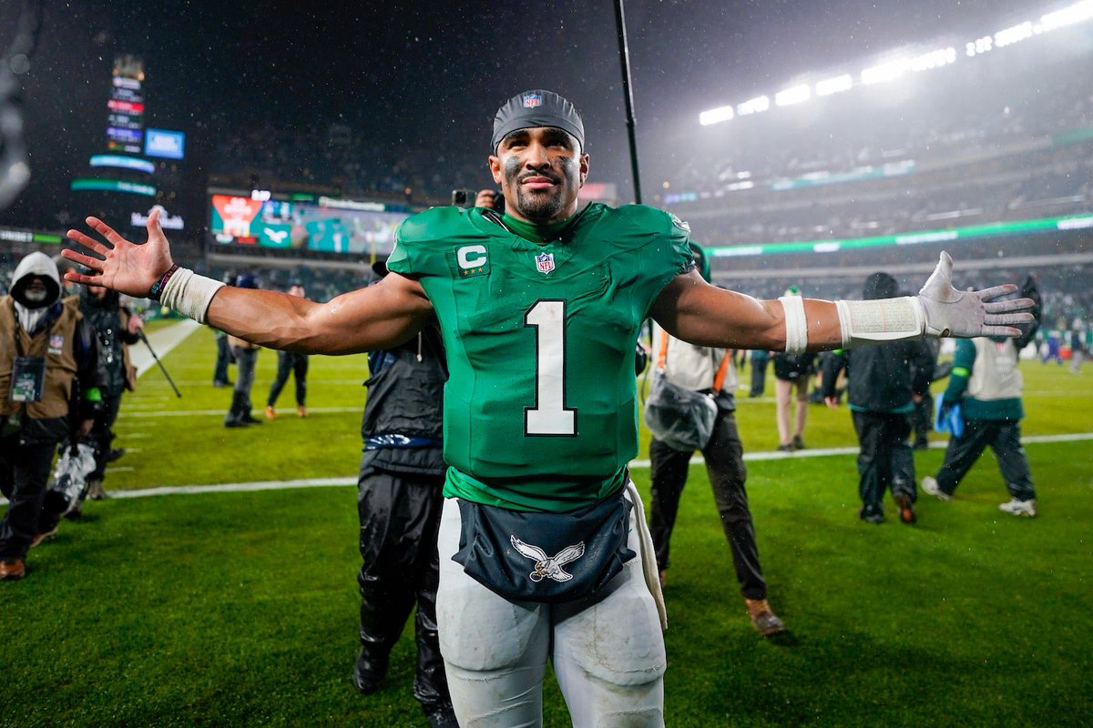 Some dark horses I like for each NFL award 

(All are outside current top 5 in odds on ESPNbet) 

MVP: Jalen Hurts (+1600) 
OPOY: Bijan Robinson (+1600) 
DPOY: Will Anderson (+1300) 
OROY: TreVeyon Henderson (+2200) 
DROY: Malaki Starks (+2000) 
COTY: Brian Schottenheimer (+3000)