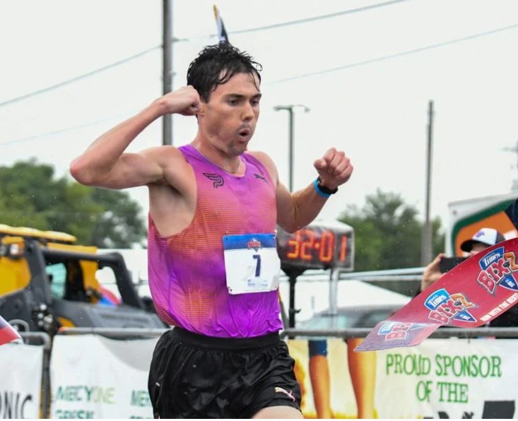 prrocircuit's tweet image. Did you know? 2025 Quad-City Times Bix 7 winners, Alex Maier &amp;amp; Vibian Chepkirui, also earned automatic eligibility to compete for the $10,000 PRRO Super Bonus at the 29th PRRO Championship presented by Bix 7 next July. 🏆💰

More here: myemail.constantcontact.com/Maier--Chepkir…