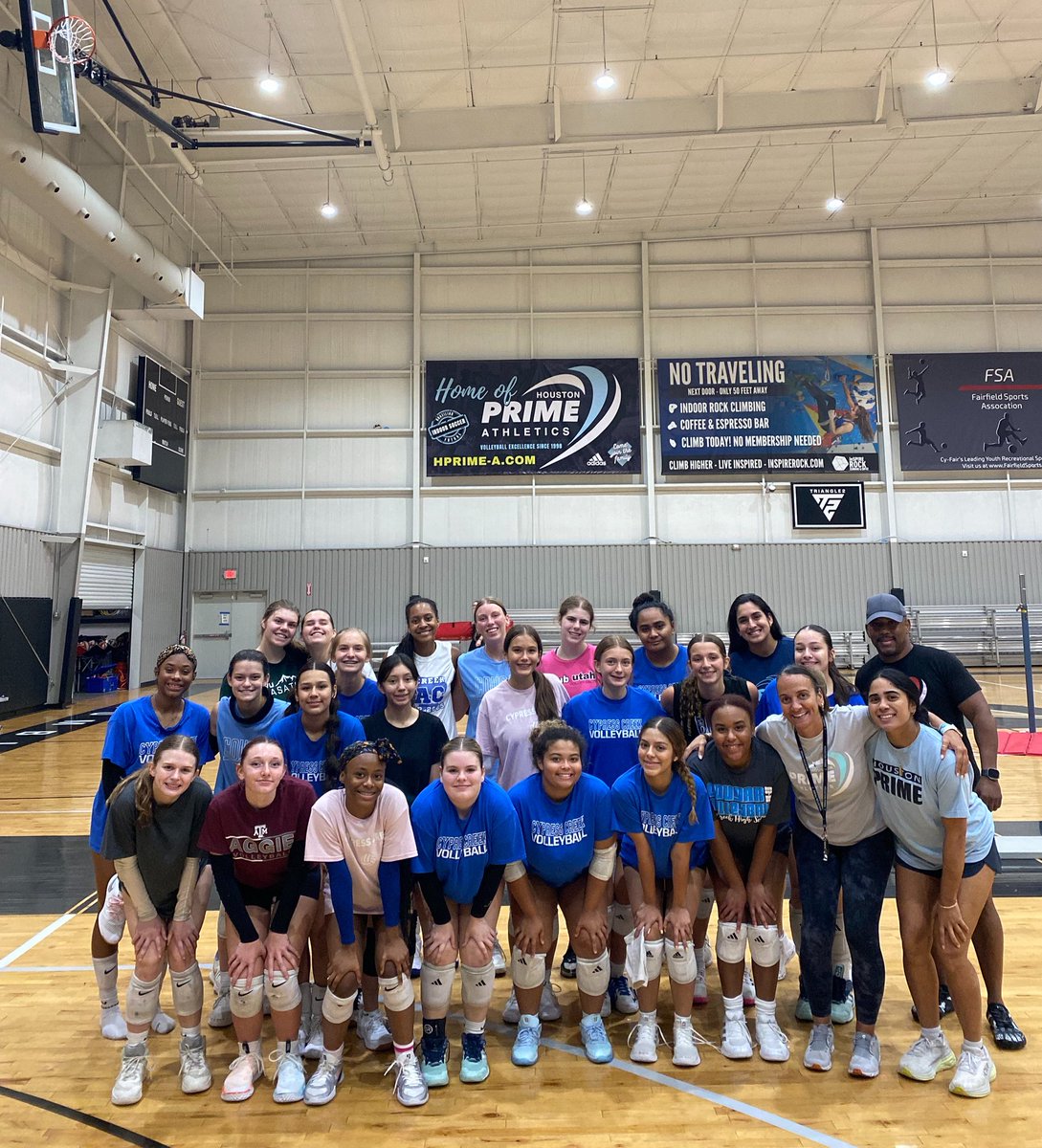 Thank you so much to Houston Prime for taking care of us, it’s always a pleasure working with the best! That concludes 2025 team camps! #SeasonStartsNow