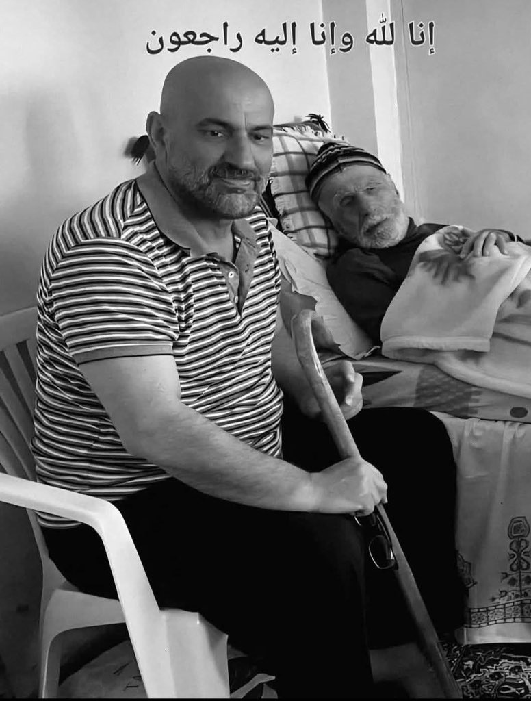 فارق الشيخ المسن محسن هنيدي الحياة (93 عاماٌ) بعد بقائه لأربعة أيام دون طعام أو شراب أو دواء، وظهوره في مشهد فيديو يتعرض فيه للإذلال من مسلحين يتبعون لقوات "الحكومة الانتقالية" عقب قتلهم لابنه الشهيد عدنان محسن هنيدي الذي وصل حديثاً من الإمارات لرعاية والده. 

الشيخ محسن هنيدي،