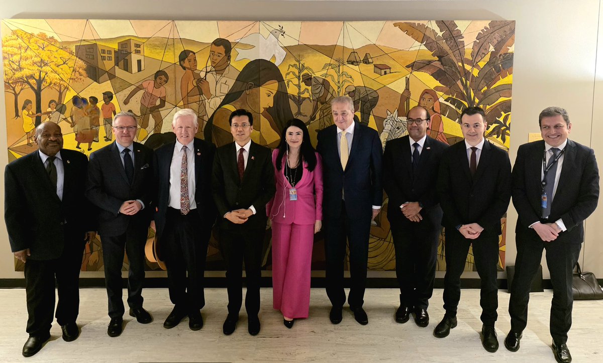 🇨🇷 Costa Rica concludes its ECOSOC Vice-Presidency as today's bureau handover takes place. 

Deep gratitude to the 2024-2025 Bureau for exceptional leadership.

Congratulations to the 2025-2026 Bureau: 🇳🇵,🇪🇸,🇦🇲,🇩🇿, &amp; 🇩🇴 Dominican Republic as our GRULAC successor.