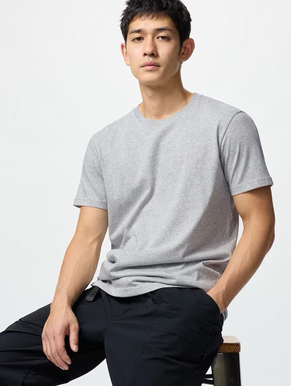 İster ev giyimde ister günlük giyimde dilediğiniz gibi kombinleyebileceğiniz pamuklu gri tshirt modelleri 1V1Y.COM’da!

#1v1ycom #shopping #alışveriş #tshirt #1v1ywear #shop #1v1y