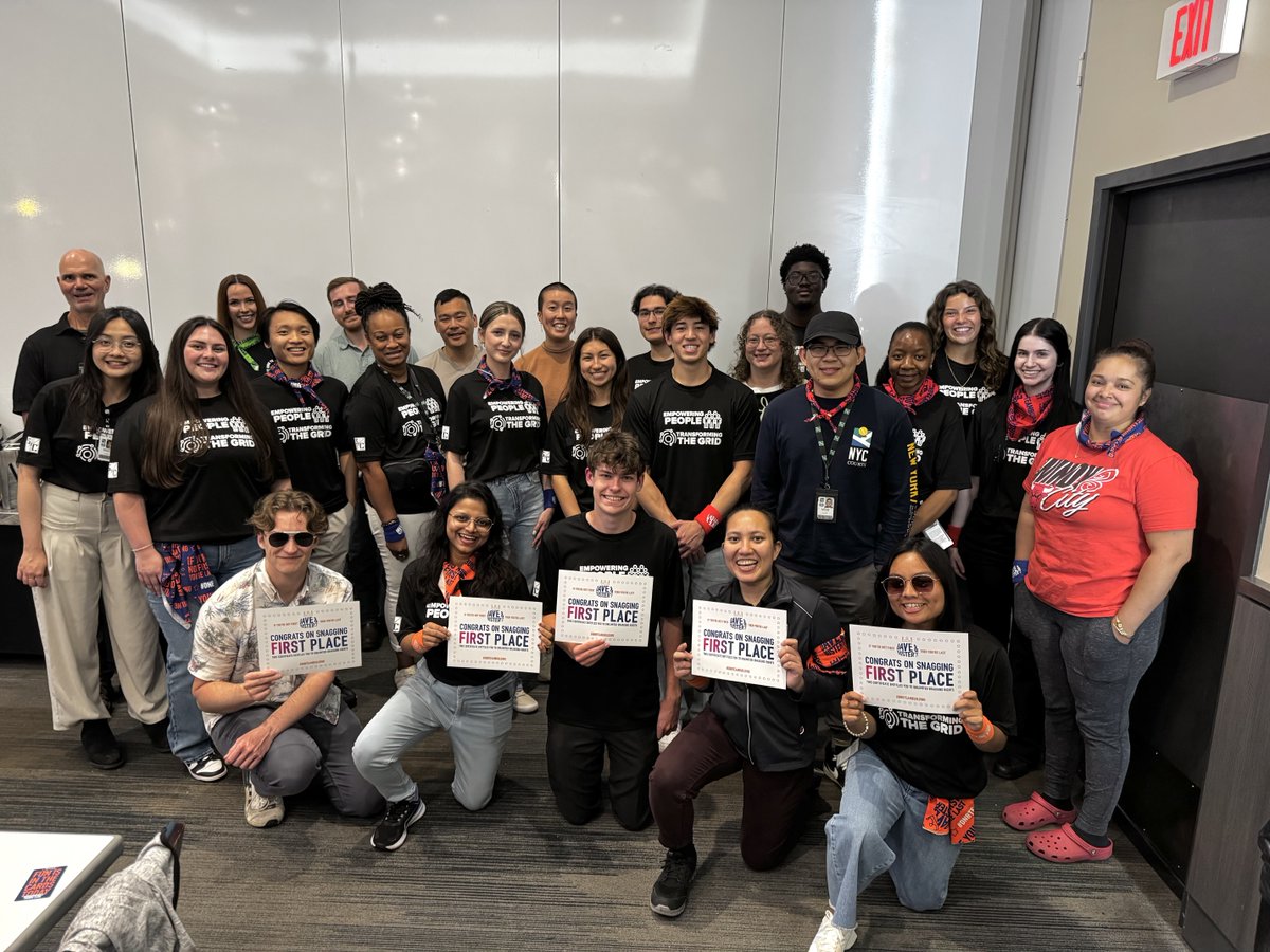 Happy #NationalInternDay to our S&amp;C interns and co-ops! 💚👏