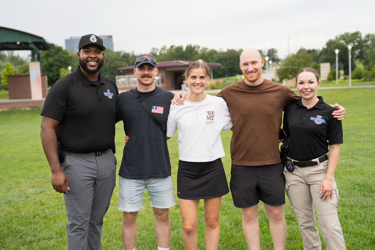 From Omaha to Germany 🇺🇸🤝🇩🇪 The commitment to protect unites us globally. OPD officers had the privilege to connect with police officers visiting from Germany at a recent community event!
joinopd.com