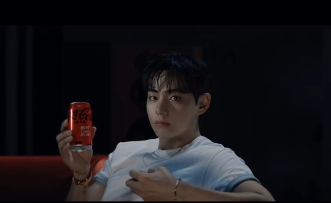 ৻ꪆ | aesthetic BUSCA ADMIS tweet media