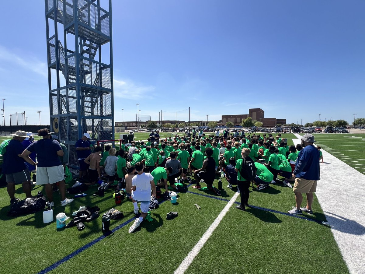 Eaton Eagle Football tweet media