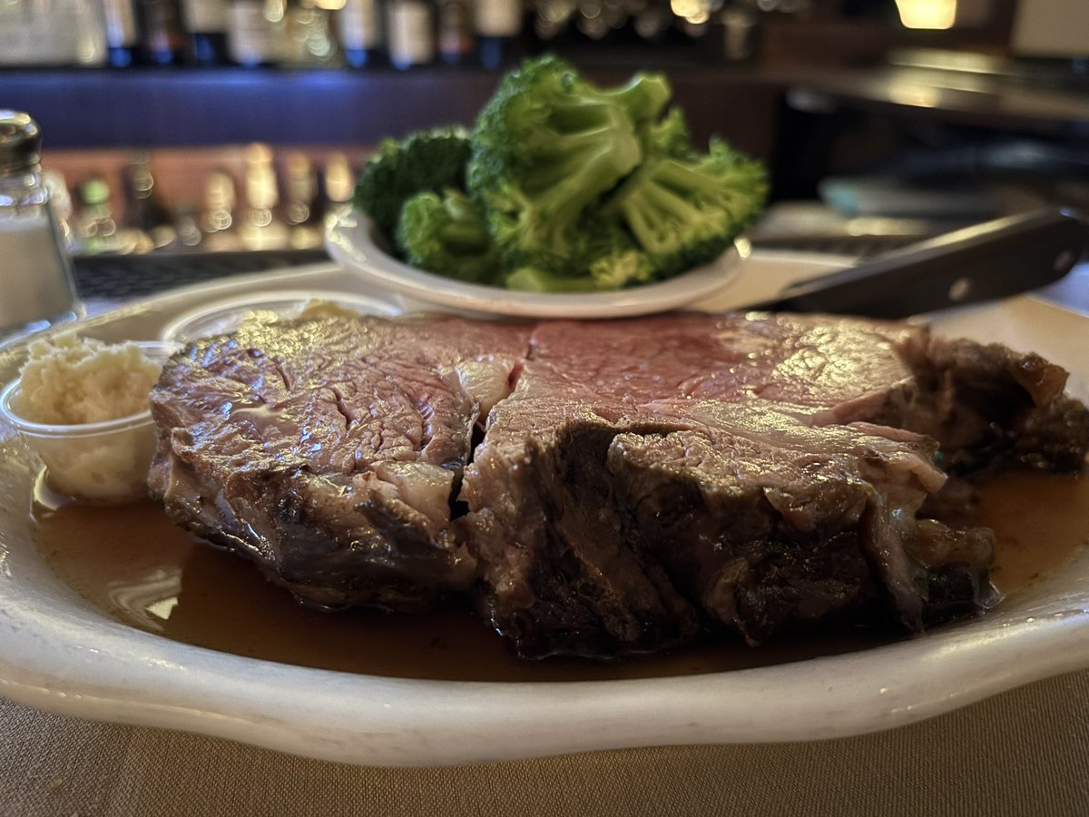 Zen_2456's tweet photo. Prime Rib at The San Franciscan in Torrance, CA — one of the best I’ve ever had! https://t.co/EUA3gx8ylX