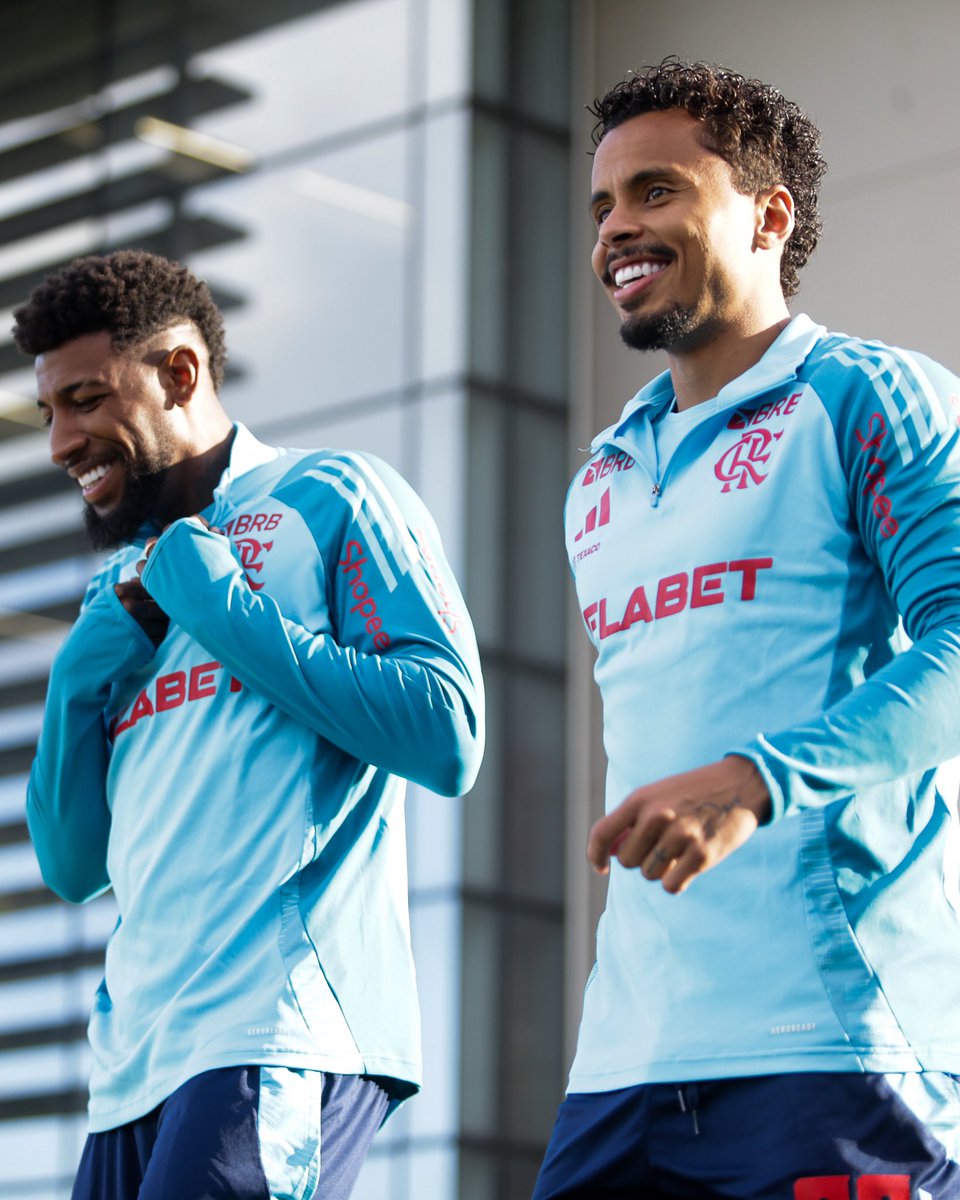 Emerson Royal e Allan. 🔥