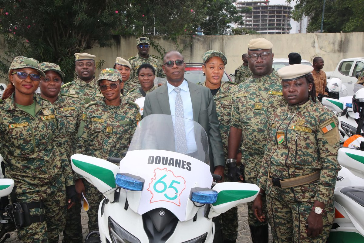 65ᵉ ANNIVERSAIRE DE L’INDÉPENDANCE DE LA CÔTE D’IVOIRE.

𝘿é𝙥𝙖𝙧𝙩 𝙙𝙚𝙨 𝙏𝙧𝙤𝙪𝙥𝙚𝙨 𝙈𝙤𝙩𝙤𝙧𝙞𝙨é𝙚𝙨 𝙙𝙚𝙨 𝘿𝙤𝙪𝙖𝙣𝙚𝙨 𝙄𝙫𝙤𝙞𝙧𝙞𝙚𝙣𝙣𝙚𝙨
facebook.com/share/p/19neLk…