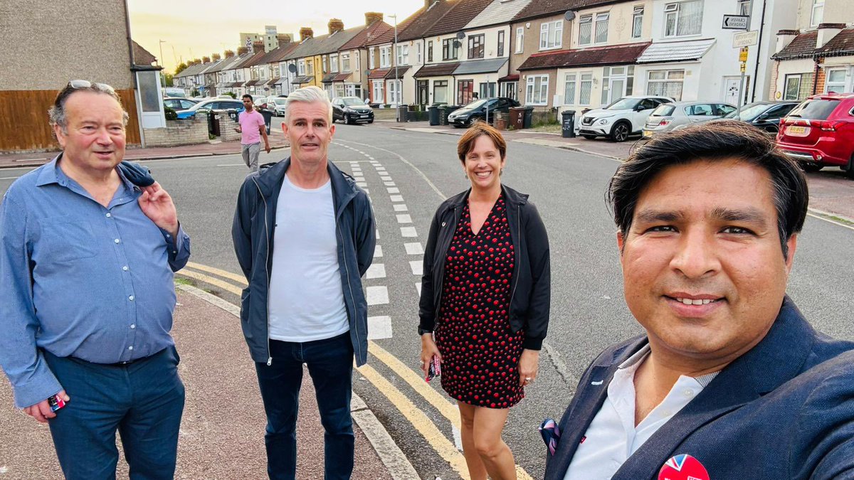 Barking and Dagenham Labour Party tweet media