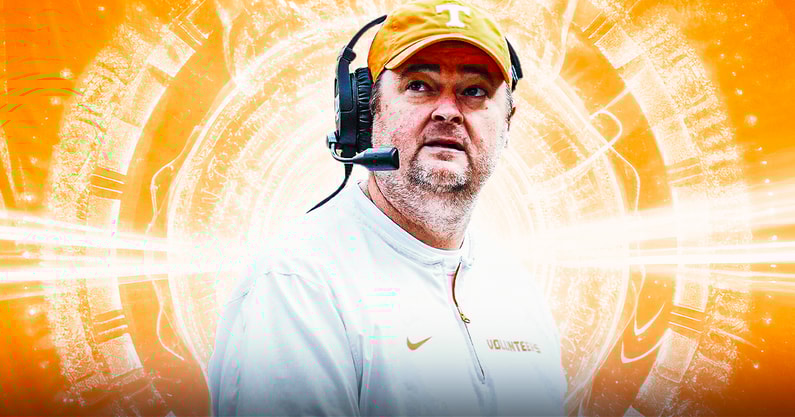 My thoughts on Salesi Moa to Tennessee here.

"An outstanding pickup and someone I expect to be one of the best players for the Vols by year two in Knoxville.”

Story: on3.com/teams/tennesse…