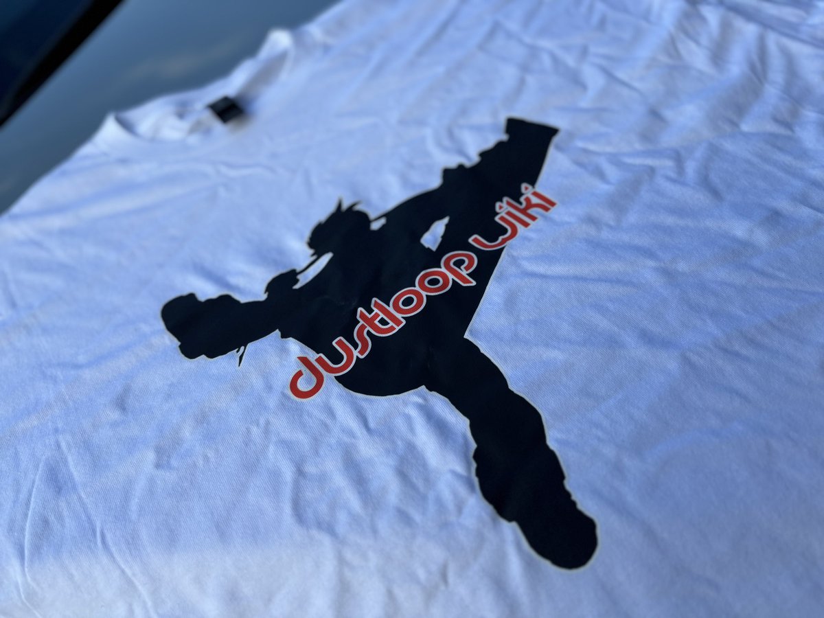 junkfoodarcades's tweet image. Don’t forget, we’re partnering with @DustloopWiki on custom merch and MICRO controllers!

Plus, a secret shirt this Saturday in VERY LIMITED SUPPLY.

A portion of each purchase is donated for the wiki’s upkeep. 

#SupportYourLocals