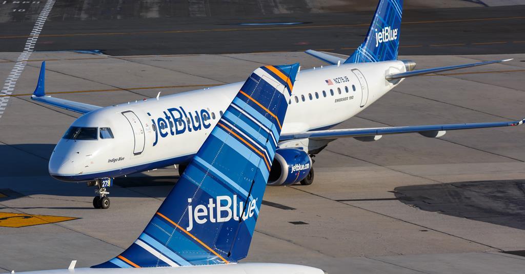 FlightGlobal's tweet photo. Lessor Azorra to expand E-Jet fleet with 13 JetBlue E190s https://t.co/kty0k8LvnD https://t.co/xp48MqJoh6