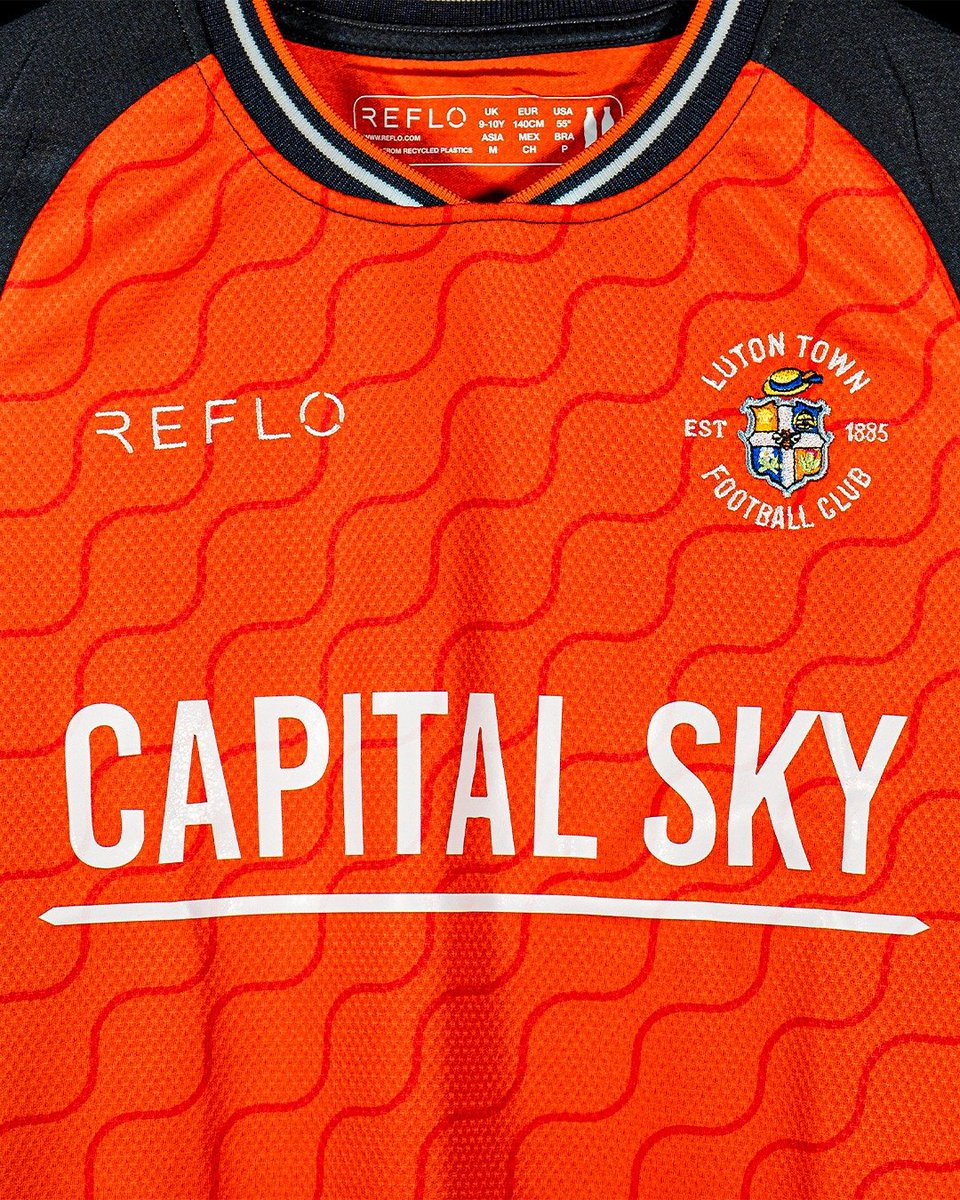 VLRacingDesigns's tweet photo. (European) Football 🤝 Racing. For tonight's @USORL_iRacing Cup Series race at Michigan.

Football season has arrived in England once again, my favourite team, Luton Town, starts the season off tomorrow, the opening game out of the top 4 tiers. based off the new 2025/26 home kit. https://t.co/Ka5FhBIUeZ