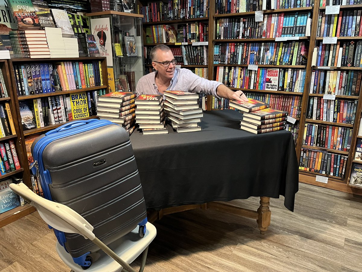 Nick (@stuffmycpasays) on Twitter photo Last night was so much fun at Once Upon a Crime for <a href="/KyleMillsAuthor/">Kyle Mills</a>’s Fade In Stadium Tour! Shared some stories, had some laughs, overall great event Last night was so much fun at Once Upon a Crime for <a href="/KyleMillsAuthor/">Kyle Mills</a>’s Fade In Stadium Tour! Shared some stories, had some laughs, overall great event