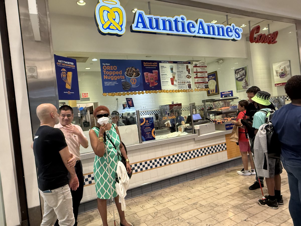 Today we celebrated the unveiling of the <a href="/RightHearApp/">Right-Hear</a> technology at Auntie Anne's in the Wheaton neighborhood of Silver Spring - making this location more accessible for people with disabilities! #Accessibility #accessibilitymatters #AccessibilityForAll