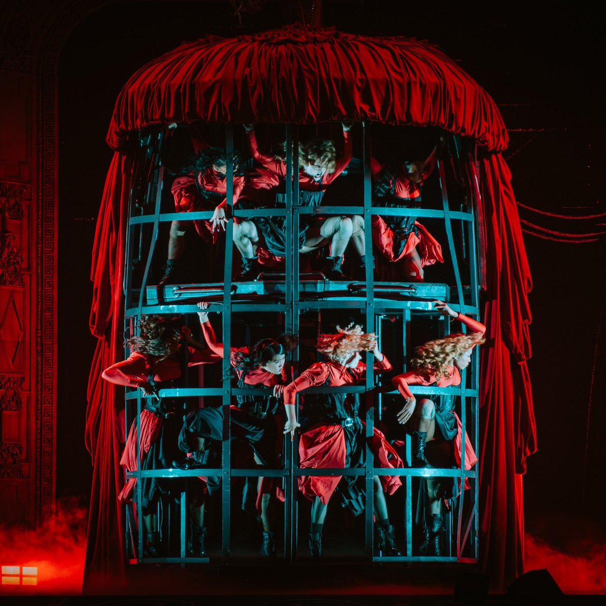 Will never shut up about how gorgeous this entire thing is.