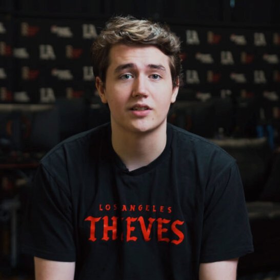 taylajmiller's tweet image. I've been told that Drazah and Kenny are looking to reunite the World Championship winning duo and team in Black Ops 7.

It is rumoured they want to team with the Abezy/JoeDeceives duo, but it's unclear which team could facilitate this...