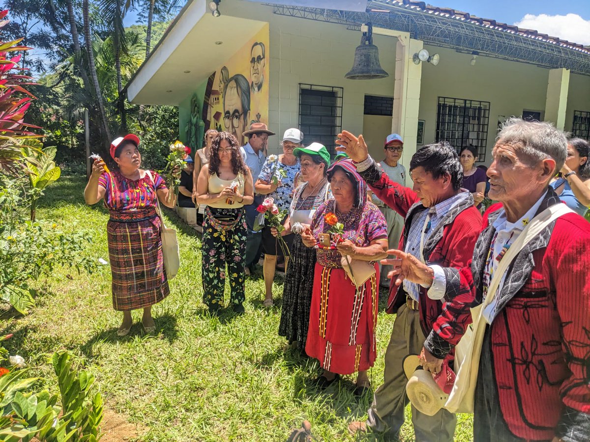 El 29 y 30 de julio recibimos a familiares del programa #TodosPorElReencuentro de la Liga Guatemalteca de Higiene Mental.

Al igual que las familias salvadoreñas acompañadas por <a href="/ProbusquedaSV/">Pro-Búsqueda</a> , siguen buscando a sus seres queridos víctimas de desaparición forzada.