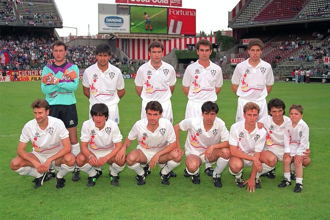 El 1 de agosto de 1940 se fundó la Sociedad Deportiva Albacete Fútbol Asociación. Sería al año siguiente, en 1941, cuando el equipo pasó a llamarse Albacete Balompié.

¡Felicidades al Alba por su 85 cumpleaños!