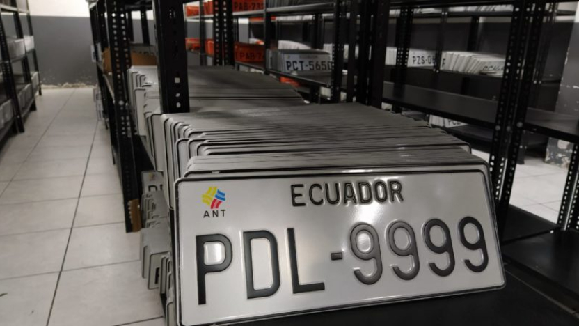 📋 La #ANT recuerda que las placas provisionales deben tener formato oficial, ser plastificadas y colocarse en el lugar asignado por el fabricante. Vigencia: 120 días (renovable una vez). Su uso incorrecto conlleva sanciones.

🔗 Lee más: f.mtr.cool/bivfcpvdvl

#Movilidad