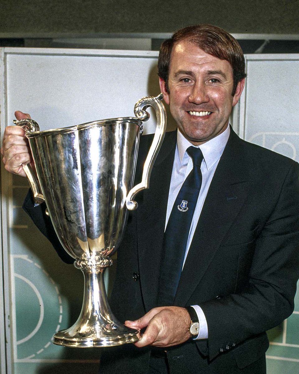 📝 Howard Kendall is the last English Manager to win a European Competition with an English Club.

This came in 1984/85 with Everton in European Cup Winners Cup 🏆 

The same season, under Kendall’s stewardship, the Toffees were also crowned Champions of England. 

🔵⚪️ #EFC
