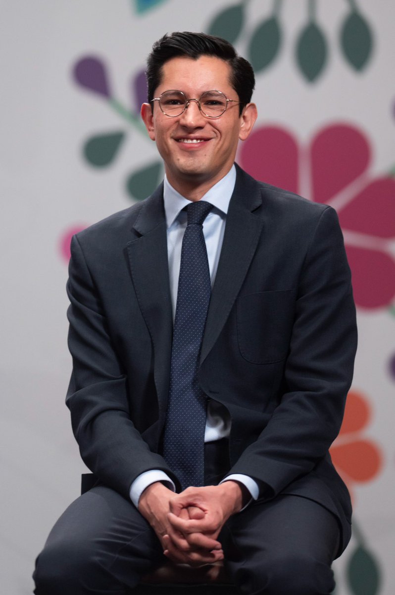 hidalgonewsmx's tweet image. Para Roberto Velasco, servir a 🇲🇽 y ser parte del equipo de la presidenta @Claudiashein es un honor.

Cree en una diplomacia que construye, conecta y da resultados.
Hoy, esa visión empieza a rendir frutos.

#DiplomaciaMX #MéxicoGlobal