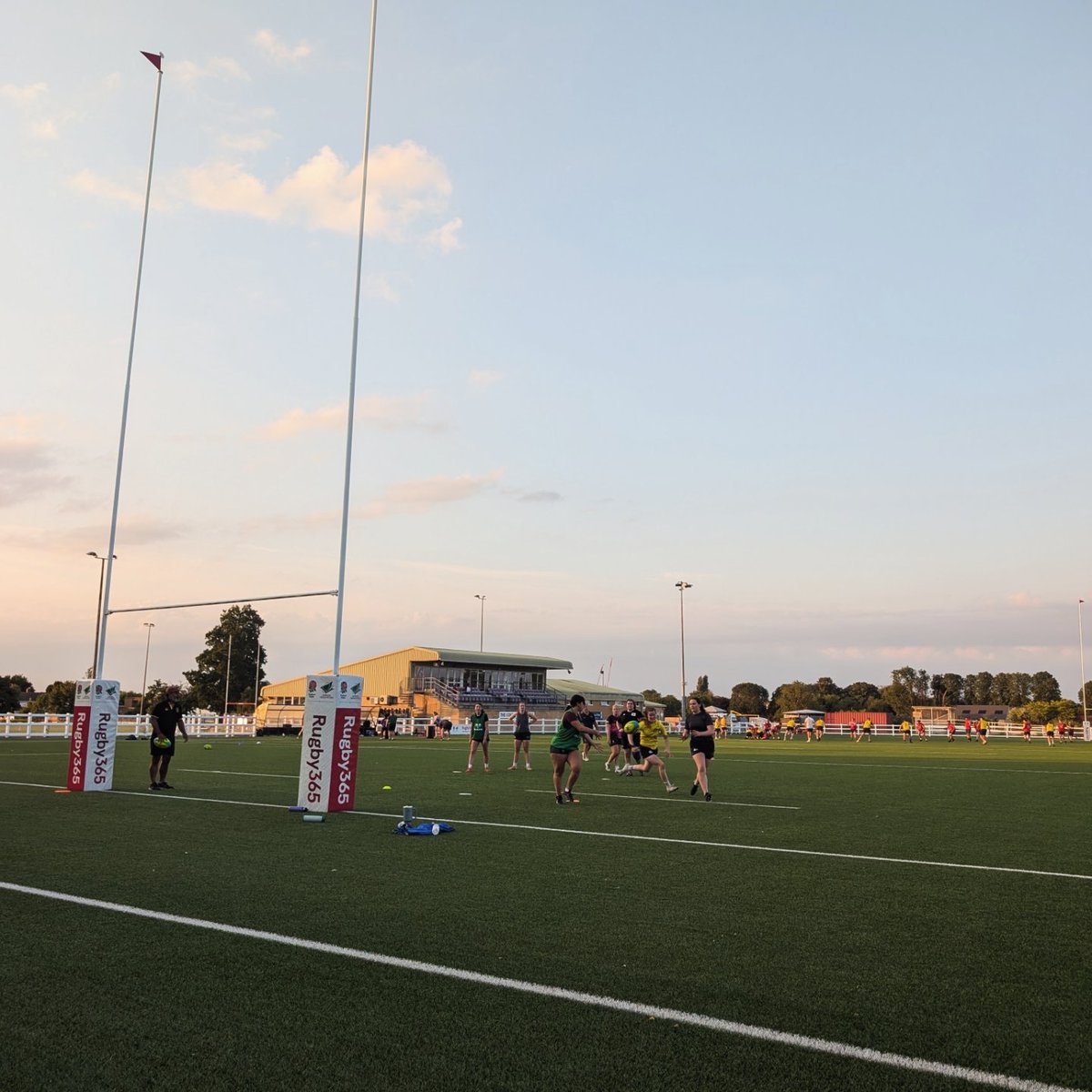 Peacock HQ was another hive of activity this evening! 🦚

Our Senior Men's and Women's squads enjoyed a well deserved BBQ after another pre season training session 👌

DM for more info if you'd like to join the Peacock ranks

#preseason #jointhepeacocks #peacocks