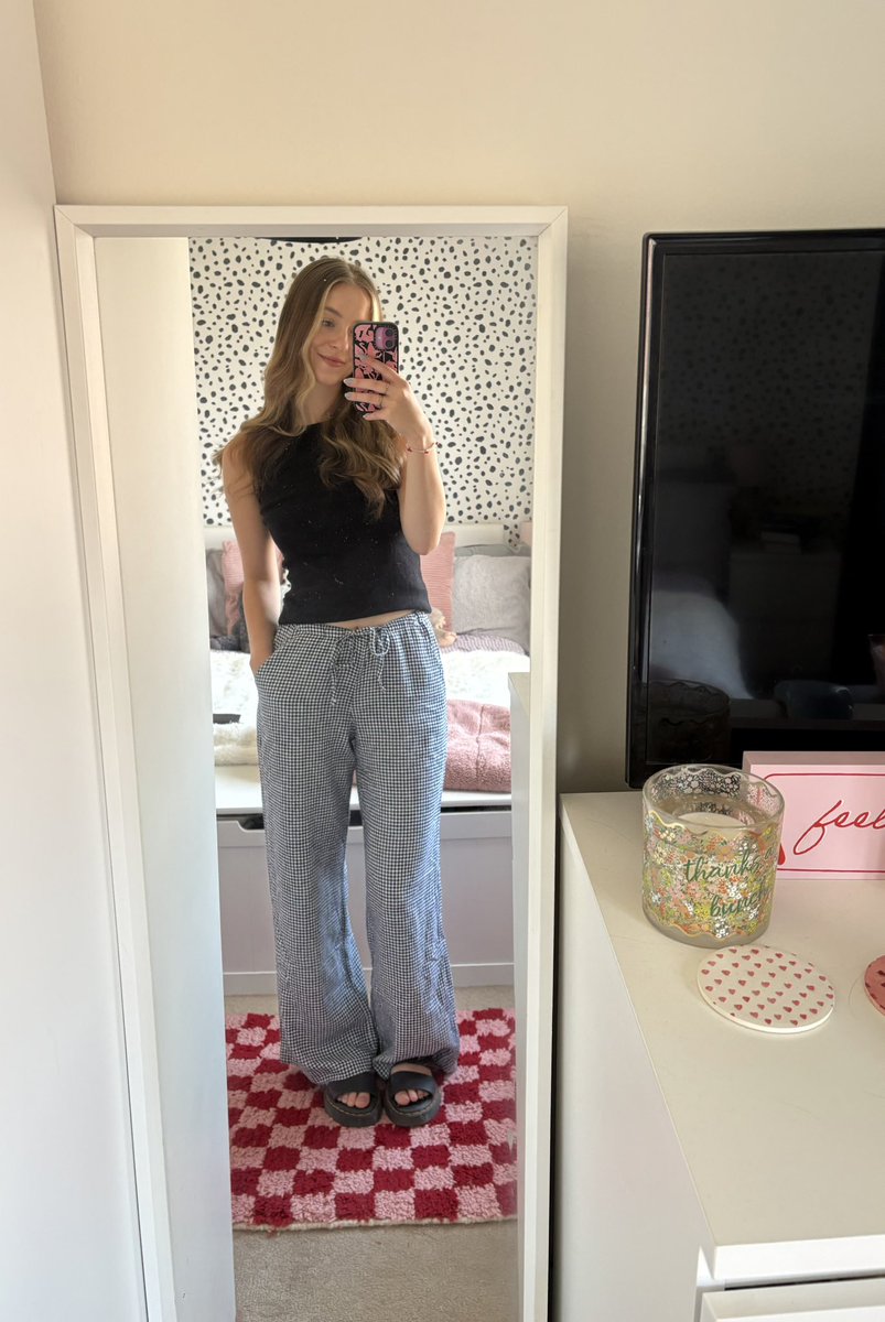 As comfy as pj bottoms ✨💖