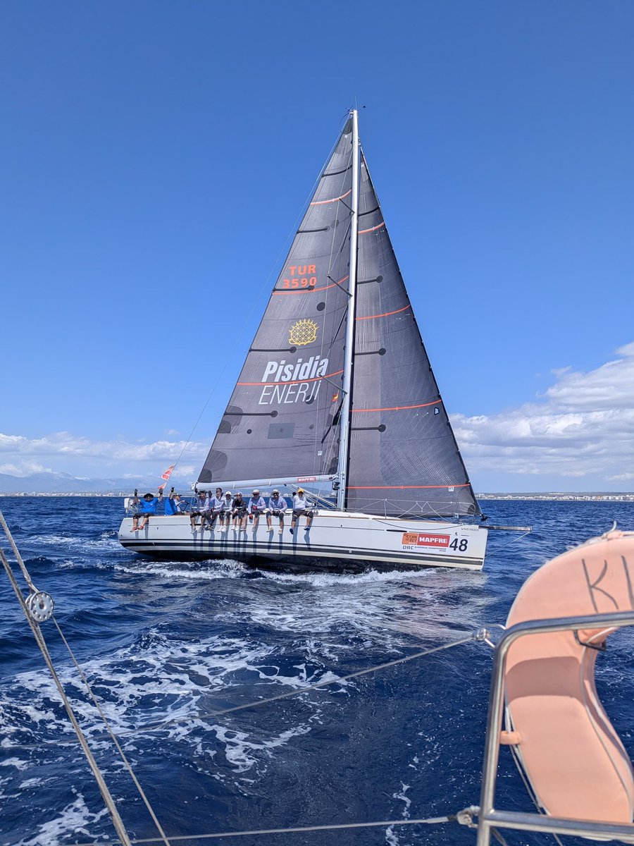 İspanya’da bu yıl 43.sü düzenlenen Copa del Rey Mapfre yelken yarışına katılan Türk bayraklı tekne takımımız WIND RIDER ekibine başarılar dileriz.

Deseamos éxito a nuestro equipo de vela con bandera turca, WIND RIDER, en su participación en la 43ª Copa del Rey Mapfre que se