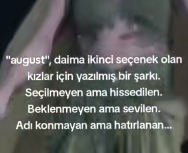 böyle şeyler yazmayın august kızları olarak çok üzülüyoruz