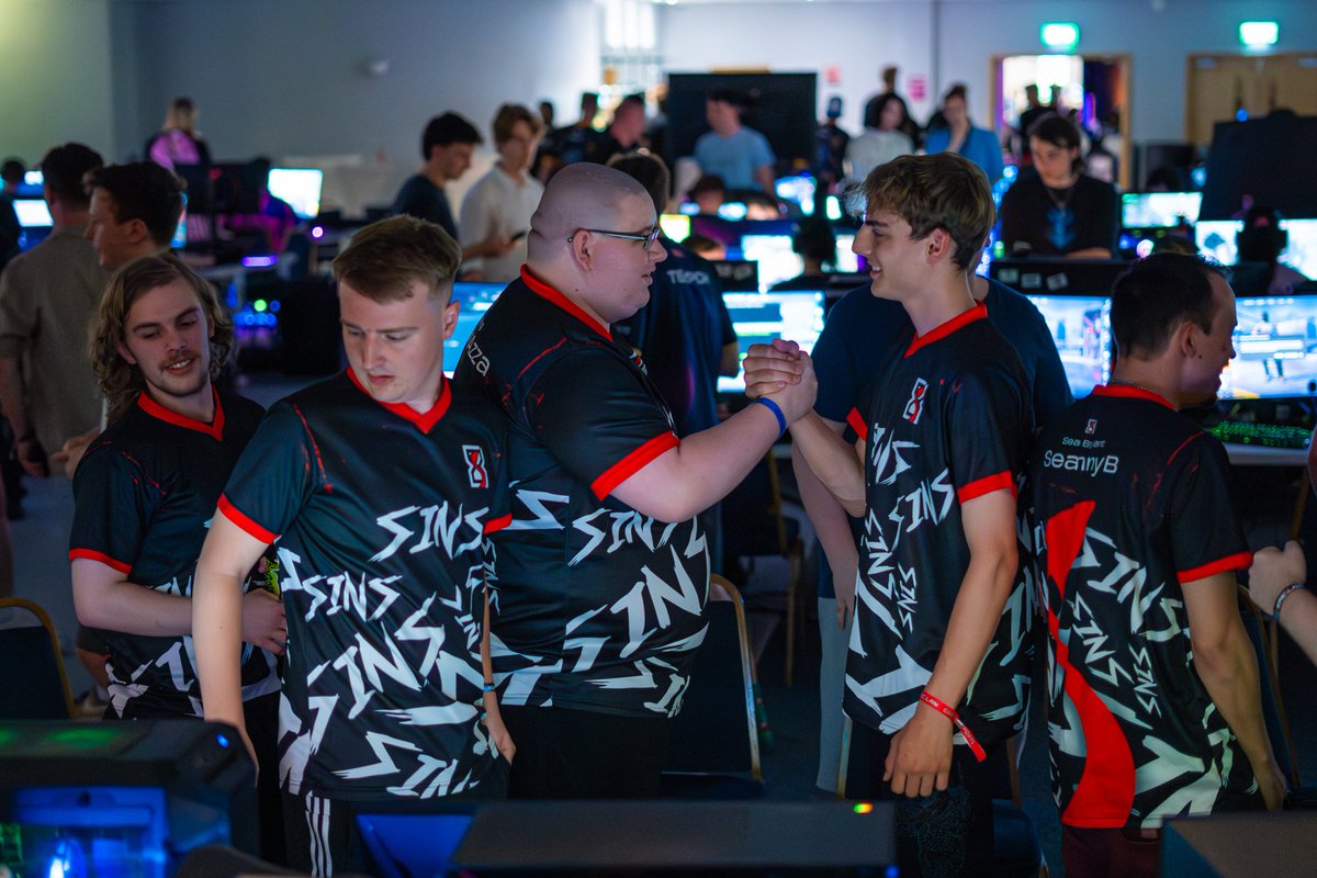 🤝

📸 <a href="/ukcsgo/">🇬🇧 UKCSGO</a> / <a href="/GrimyRannarr/">Freddie</a>