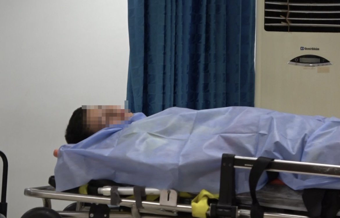 Ucuz İşgücü ve Çocuk İşçiliği İçin Yasal Bir Kılıf...ÇIRAKLIK VE STAJYERLİK!
MESEM yetersiz iş güvenliği tedbirleri
nedeniyle yine can yaktı..!!!

Çırak Ömer kardeşimize
Rabbim acil şifalar versin🙏
<a href="/herkesicinCHP/">CHP 🇹🇷</a>
Mesemlerde Adaletsizlik
#StajyerÇırağaKısaVadeSigortaYapılıyor