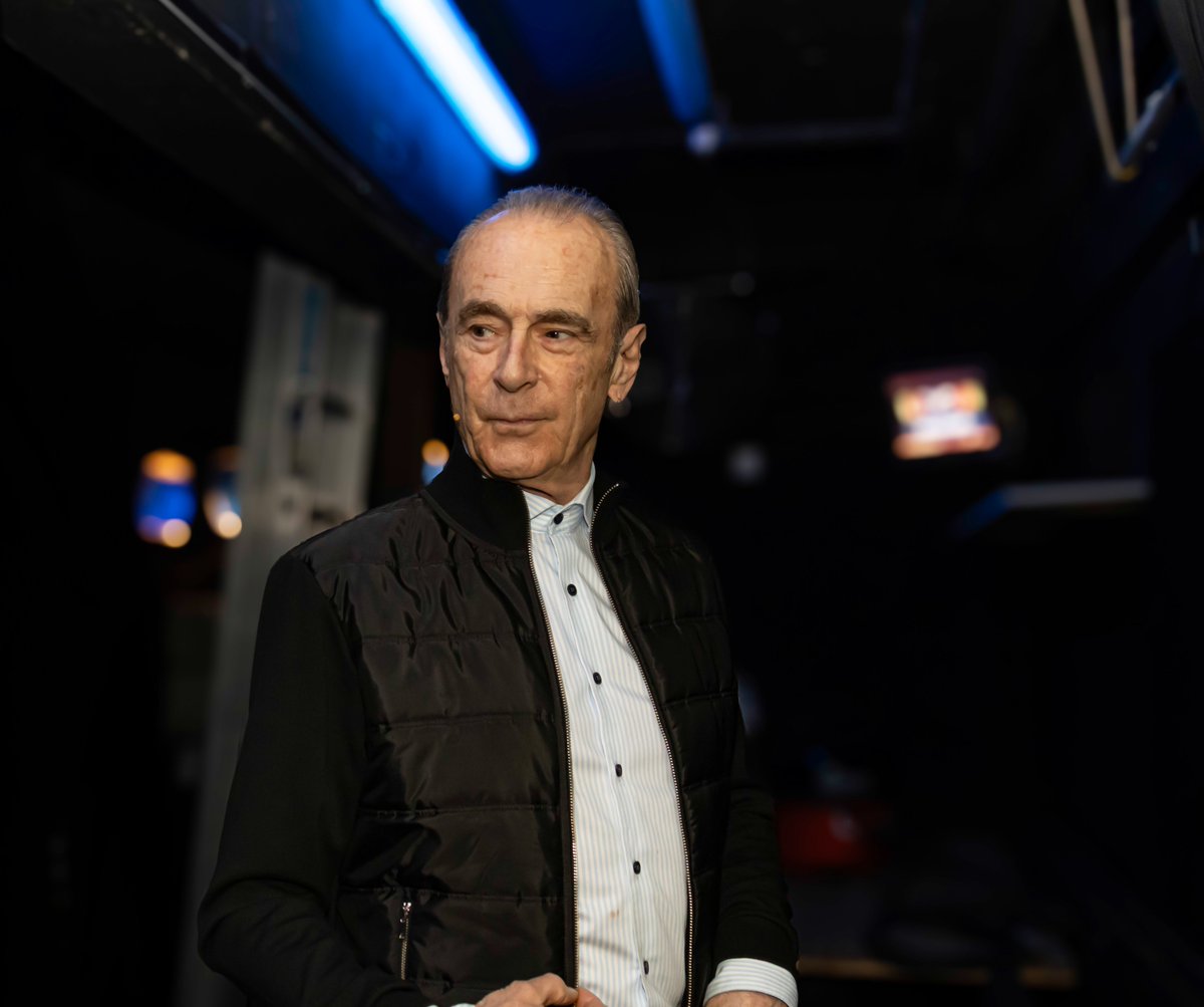 Tickets are selling fast for ‘An Evening of Francis Rossi’s Songs from the Status Quo Songbook and More…’ Secure yours now: francisrossi.com/tour

📸 Rossi's Social Media

#FrancisRossi #GOMOR #tour #StatusQuo #Songbook #UKTour #Denmark #Norway #Ireland