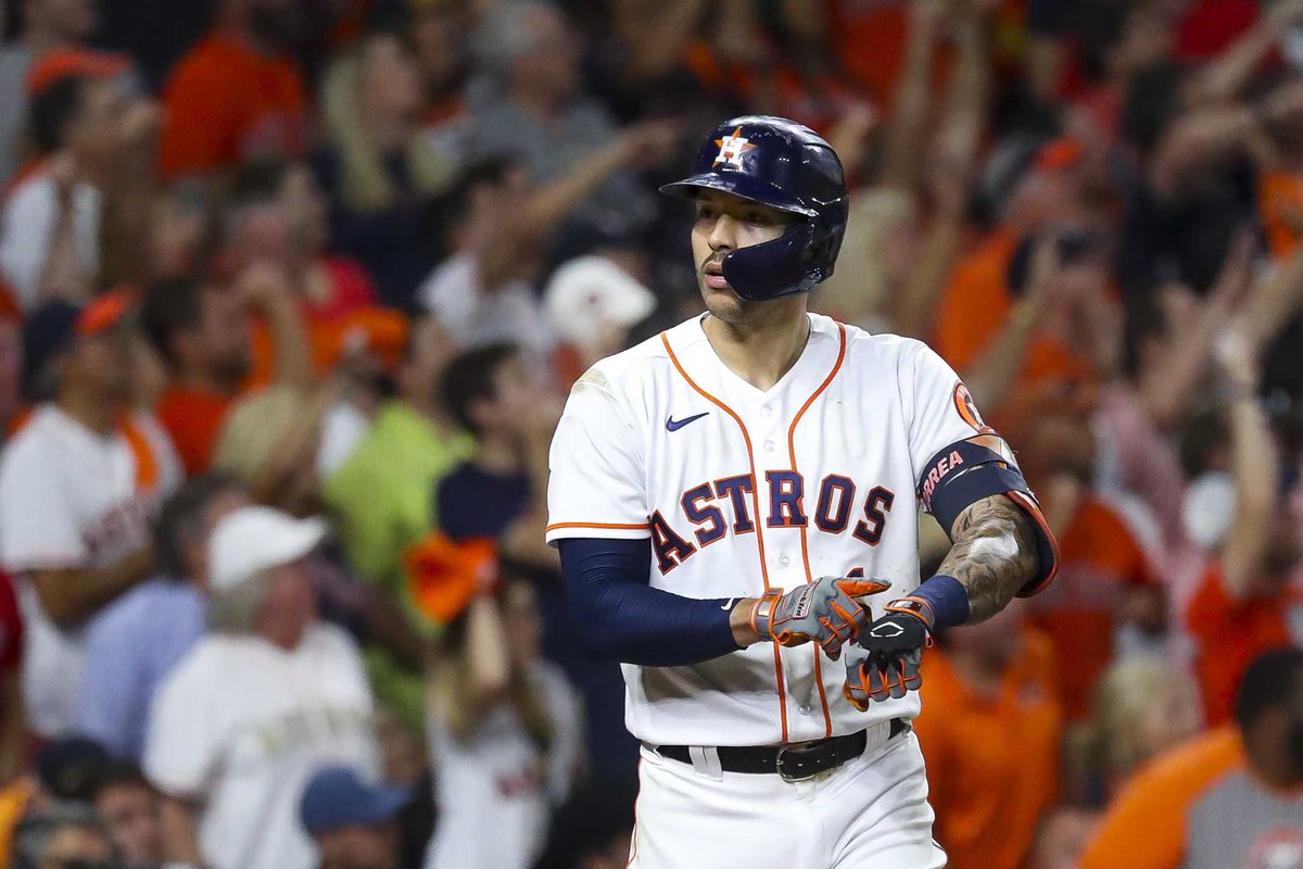 “I let [the Twins] know there was only one team I would allow a trade to.” - Carlos Correa 

Astros legend.
